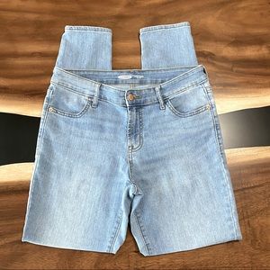 Old Navy Mid-Rise Super Skinny Jeans